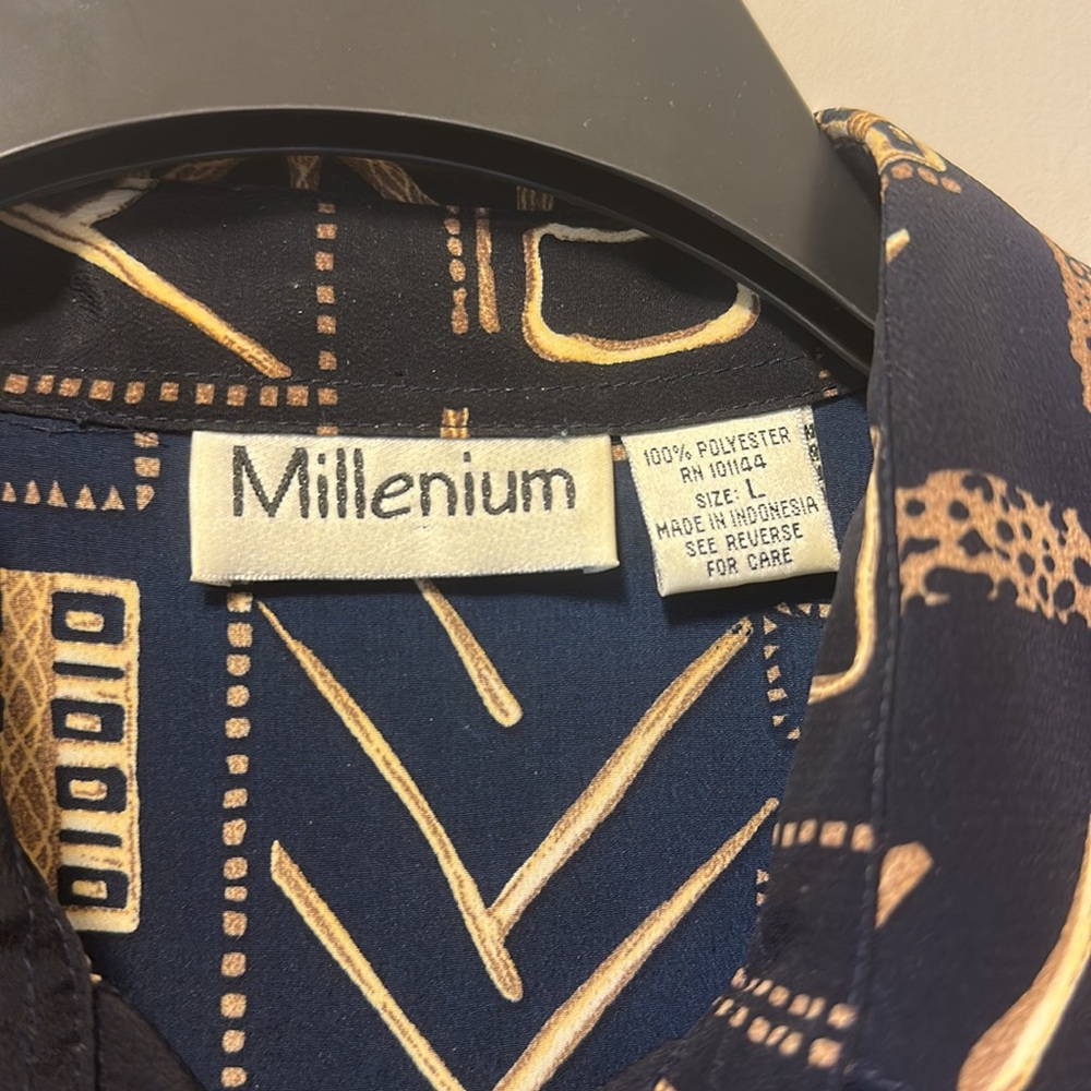Buttons down blouse (navy) - Picture 2 of 4
